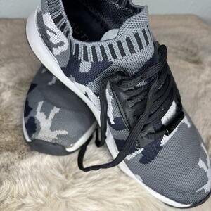 Womens NAUTICA Zyla Black Camo Athletic Shoes / Size 10